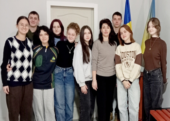 Інтерактивна лекція-гра «Ліза та її друзі подорожують світом»